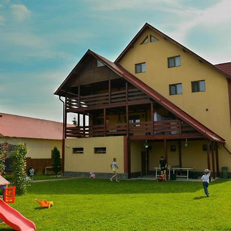 Hotel Casa Leu Curtea de Argeş Zewnętrze zdjęcie